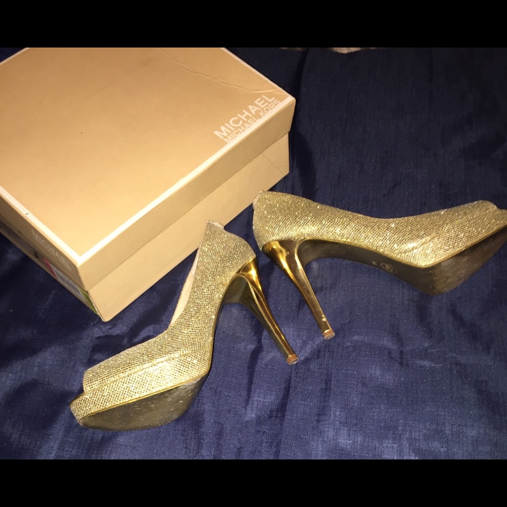 Mk Heels - Picture 4 of 5